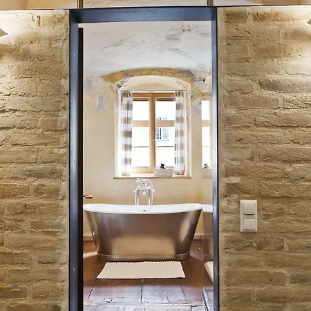 David An Der Donau 4*